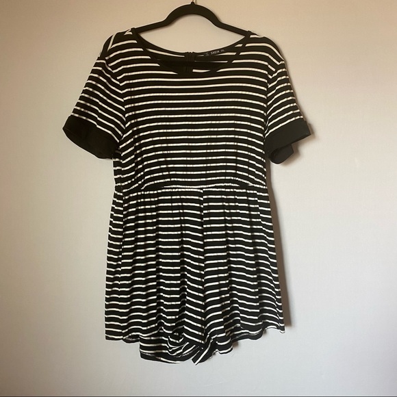 SHEIN Short-Sleeve, Casual Romper / Shorts